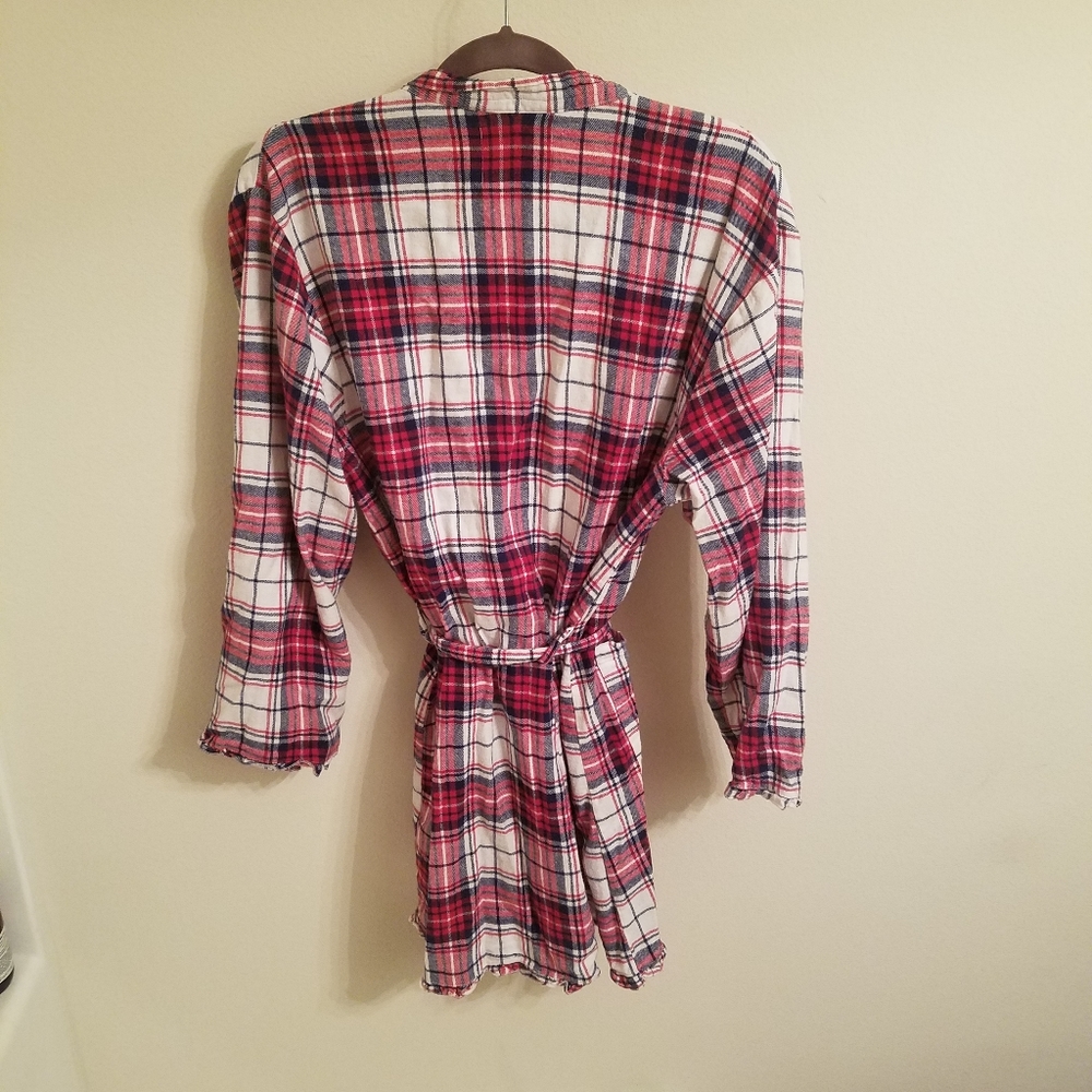 Plaid Robe - Picture 5 of 5